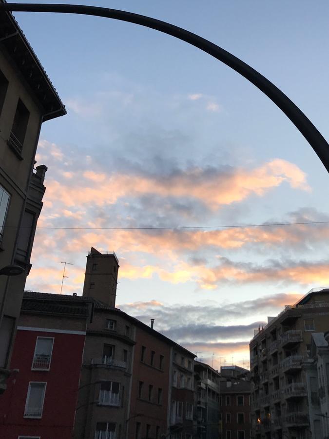 Hostal Pirineos Barbastro Eksteriør bilde